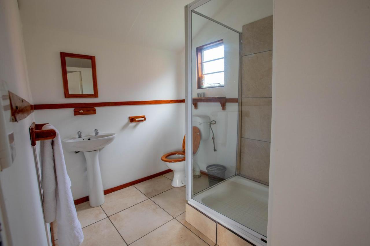 Pecan Bush Lodge Magaliesburg Exterior foto