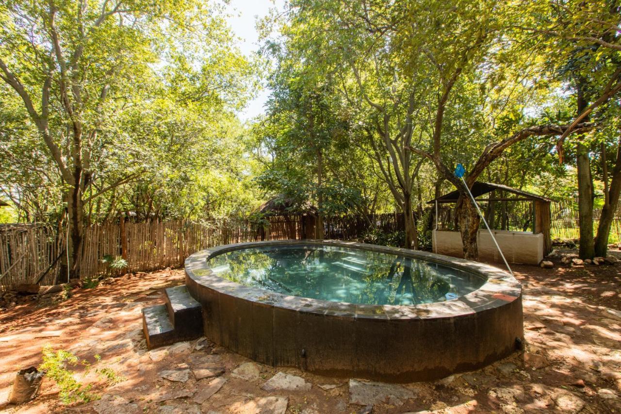 Pecan Bush Lodge Magaliesburg Exterior foto